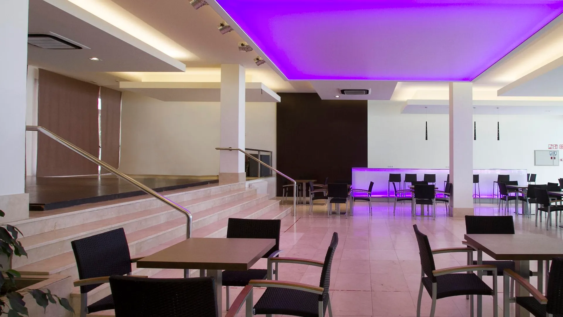 Hotel Gran Garbi & Aquasplash Lloret de Mar 4*,  Spain